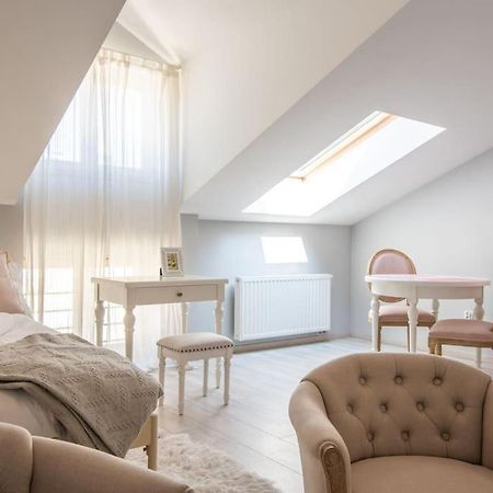Apartament O Wysokim Standardzie W Centrum Miasta Διαμέρισμα Krasków Εξωτερικό φωτογραφία